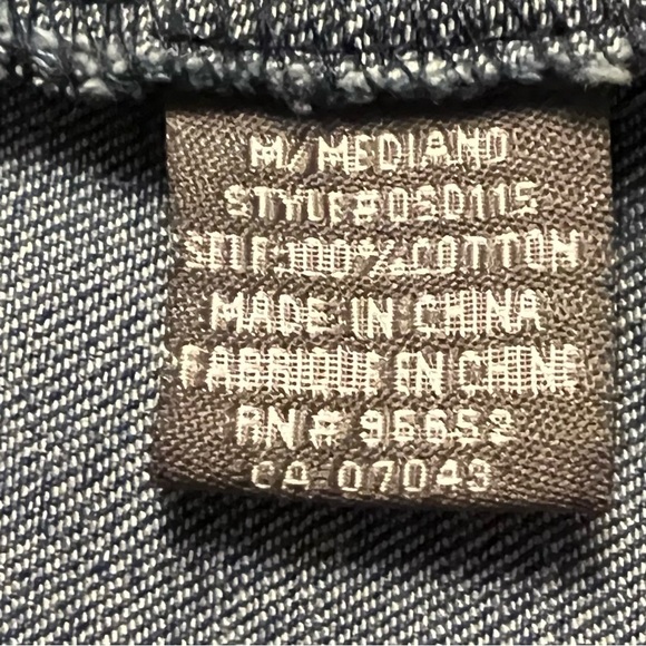 Cute denim button front mini dress - Picture 3 of 5